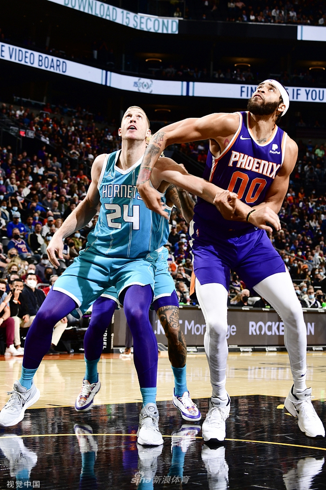 高传球成功 高传球成功