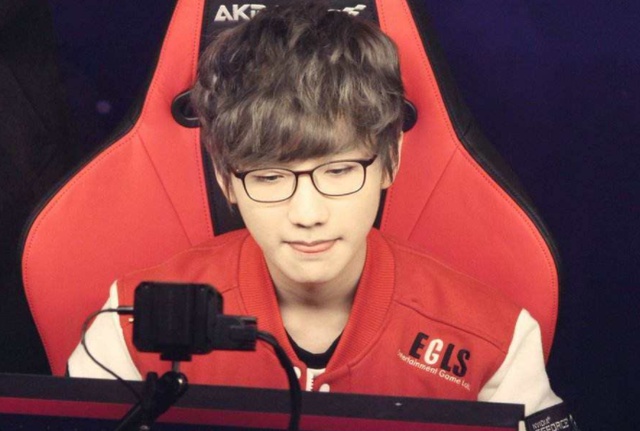 角随时待命 角随时待命